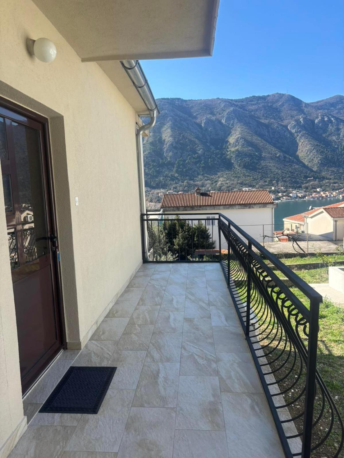 Apartments Samardzic Kotor Ngoại thất bức ảnh